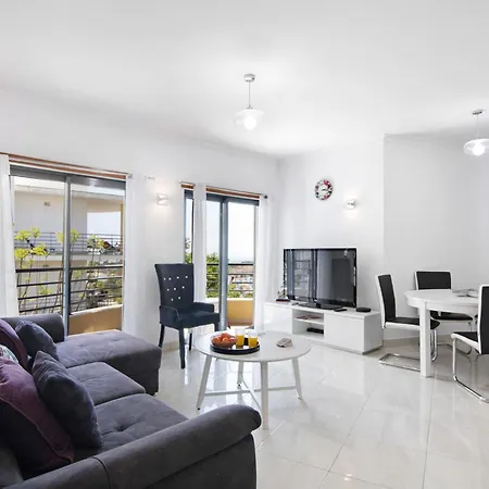 Flat With Pool Marina And Sea View Albufeira