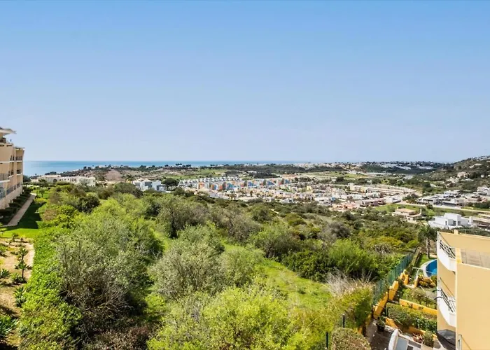 Flat With Pool Marina And Sea View