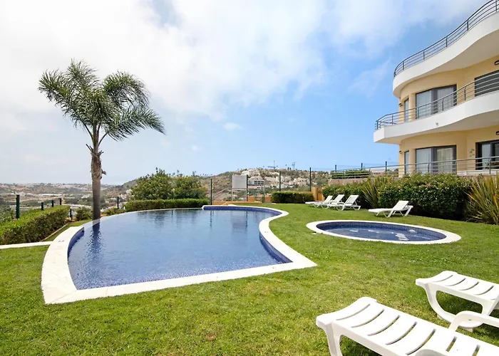 Flat With Pool Marina And Sea View